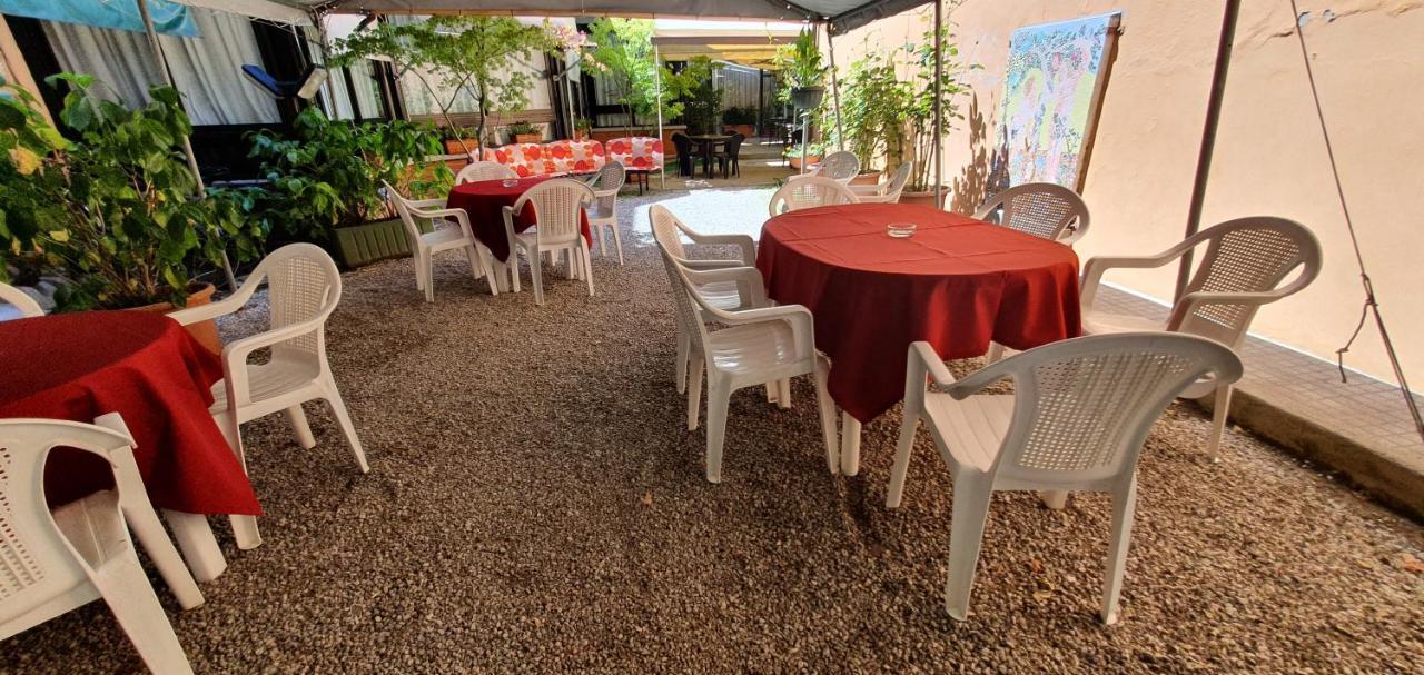 Hotel Giovanna มอนเตกาตินี แตร์เม ภายนอก รูปภาพ