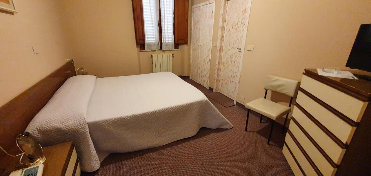Hotel Giovanna มอนเตกาตินี แตร์เม ภายนอก รูปภาพ