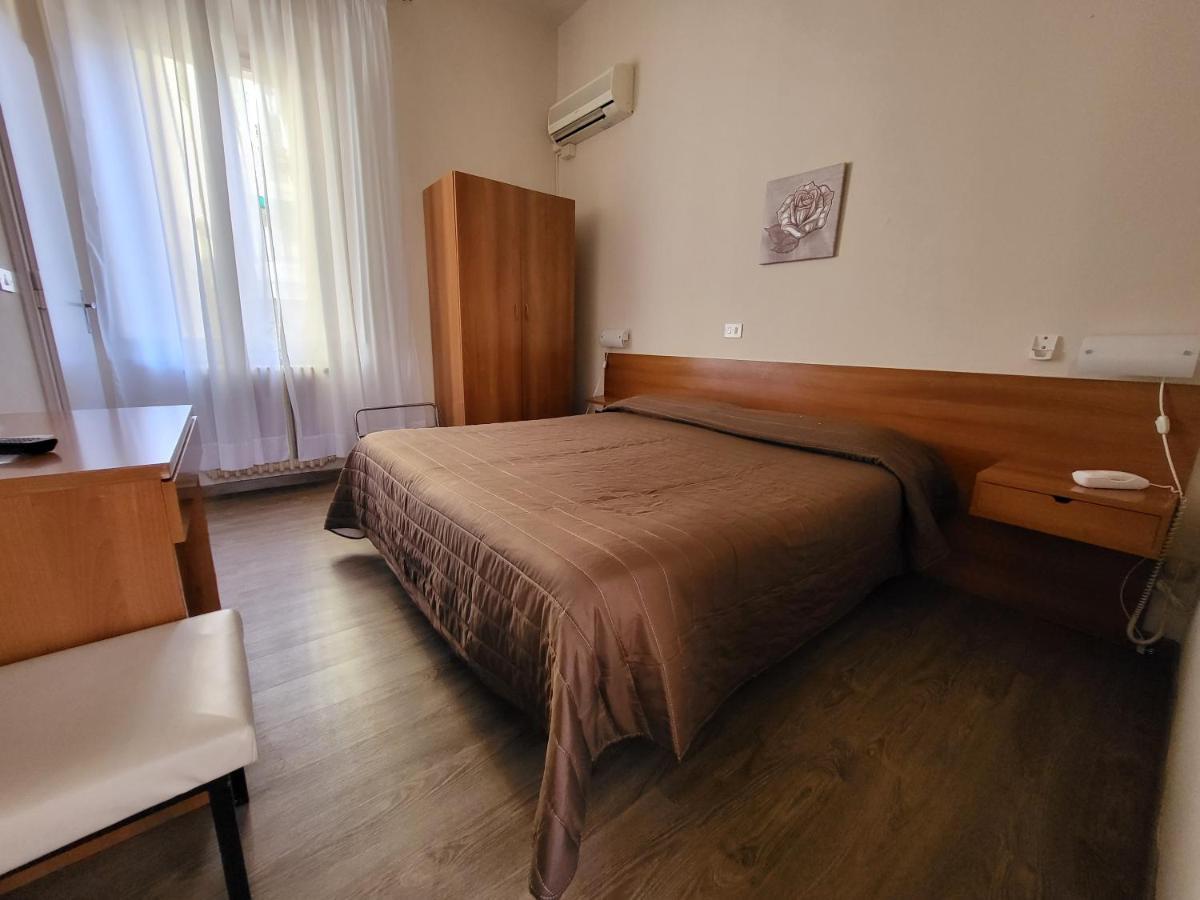 Hotel Giovanna มอนเตกาตินี แตร์เม ภายนอก รูปภาพ